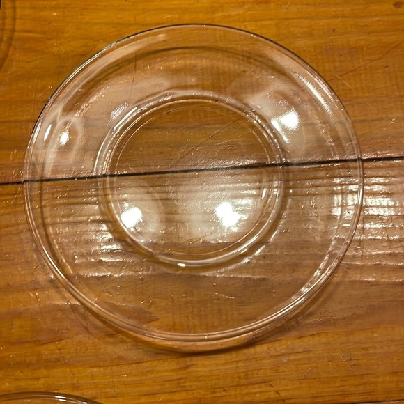 Set of EIGHT 8” heavyweight 1/4” thick curved edge glass salad dessert plates - Picture 4 of 15